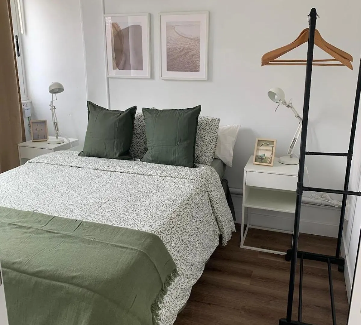 Loft Sleeper Llum Apartment Barcelona 0*,  Spain